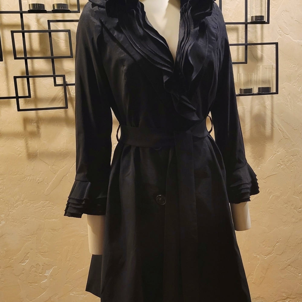 Lapis Black Ruffled Collar Trench Coat
